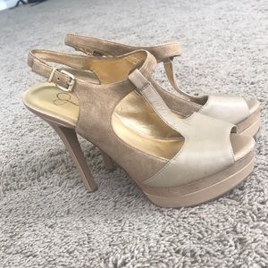 Jessica Simpson ELSO platform heel size 8.5